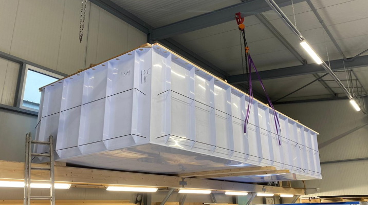 Buitenkans: Scherp gesprijsd monoblock polypropyleen zwembad Buitenkans: Scherp gesprijsd monoblock polypropyleen zwembad