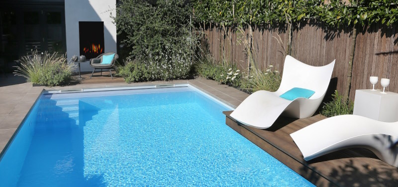 Met een eigen zwembad bij u thuis in Heerenveen, springt u na een lange werkdag zo het water in.